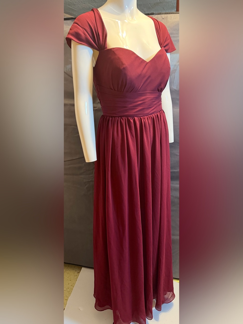 Women's Burgundy Chiffon Maxi Dress - Elegant Cap Sleeve
